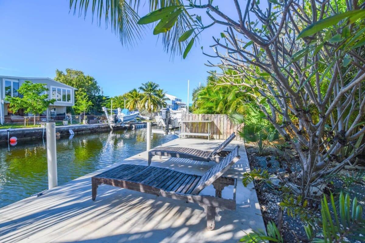 Loggerhead Lagoon - Modern Waterfront Home Pirates Cove Bagian luar foto