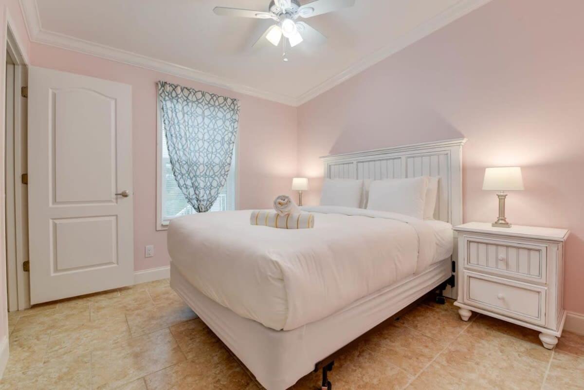 Loggerhead Lagoon - Modern Waterfront Home Pirates Cove Bagian luar foto