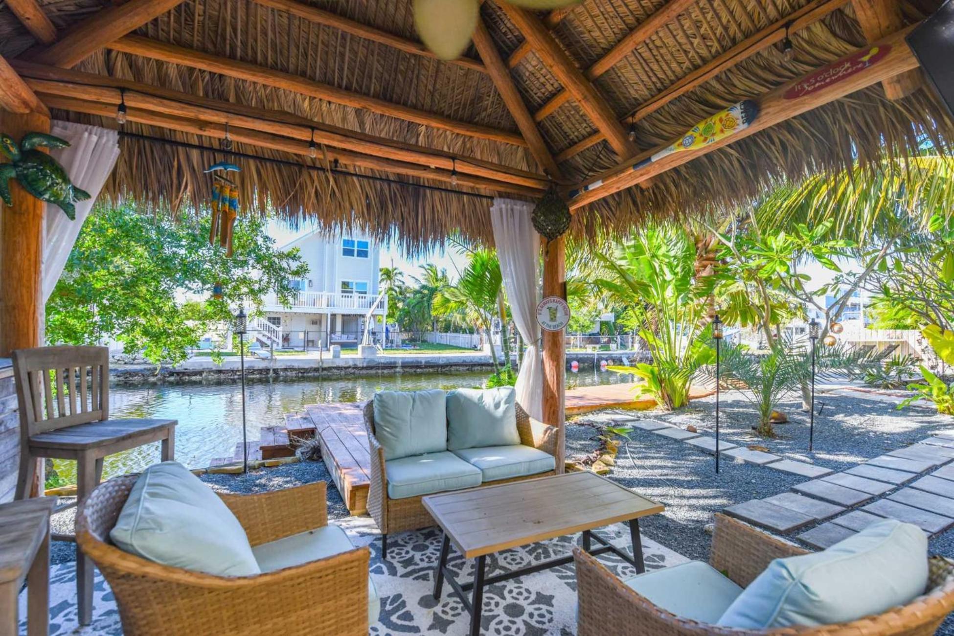 Loggerhead Lagoon - Modern Waterfront Home Pirates Cove Bagian luar foto
